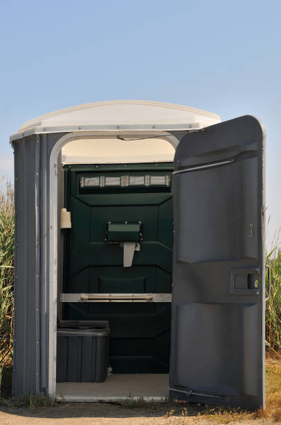 Best Porta potty cleaning services  in Island Lake, IL